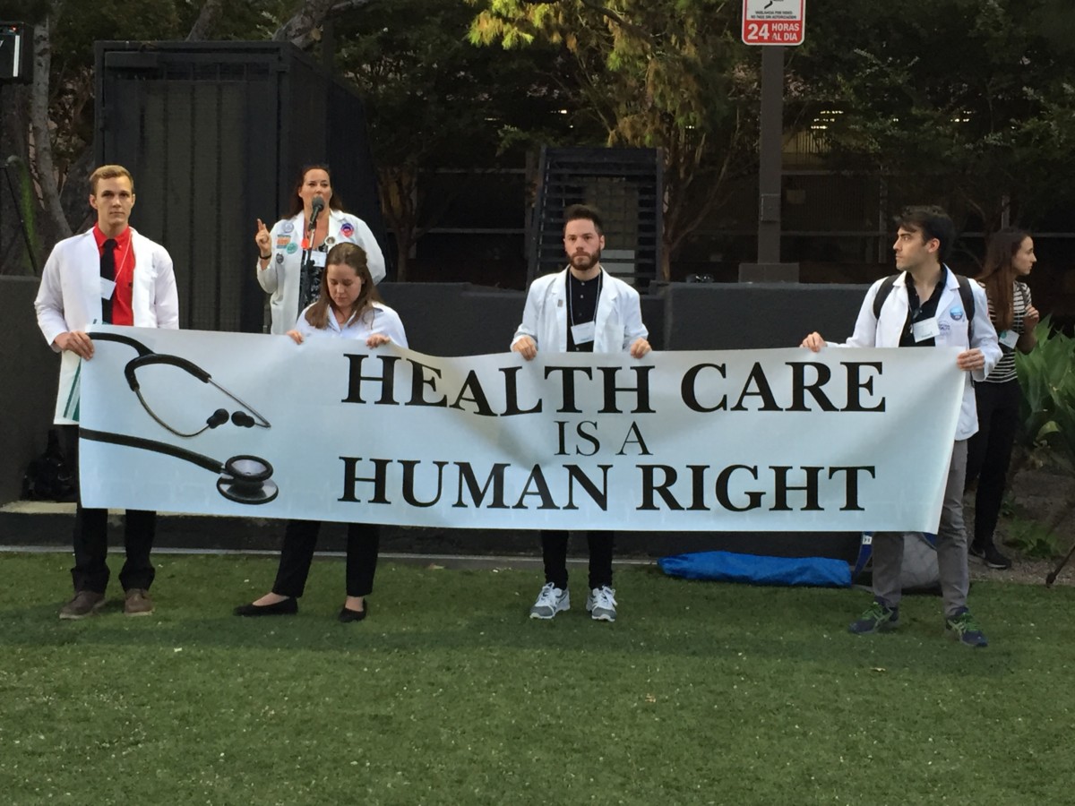 Medical Students Carry the Banner at the Justice for Immigrants Rally